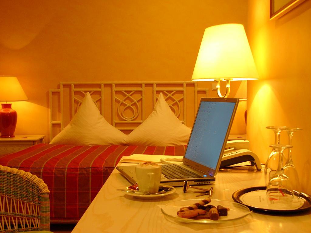 Campus Garden Businesshotel Iserlohn Esterno foto